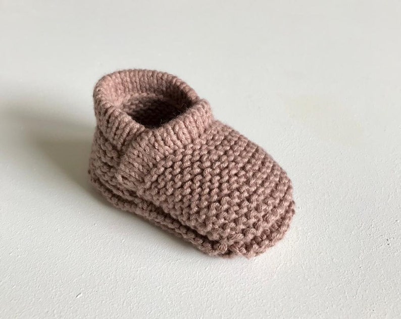 Baby Booties KNITTING PATTERN l Sizes 6-9 months Very detailed instructions Instant pdf download image 3