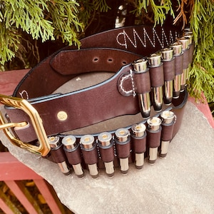 Cartridge Belts, DARK BROWN Leather, 1 Ply, Shown in 2.25 in wide, 30 Loops, USA