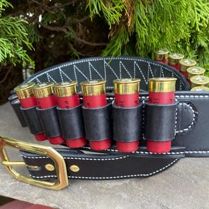Cartridge Belts, BLACK LEATHER, 1 Ply, Shown in 2.25 in wide, 30 Loops, USA