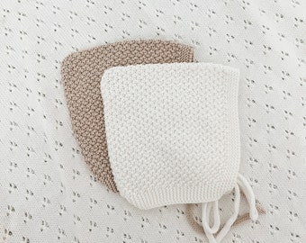 Gebreide babymuts, witte muts, gebreide muts, babymuts, pasgeboren babymutsje.