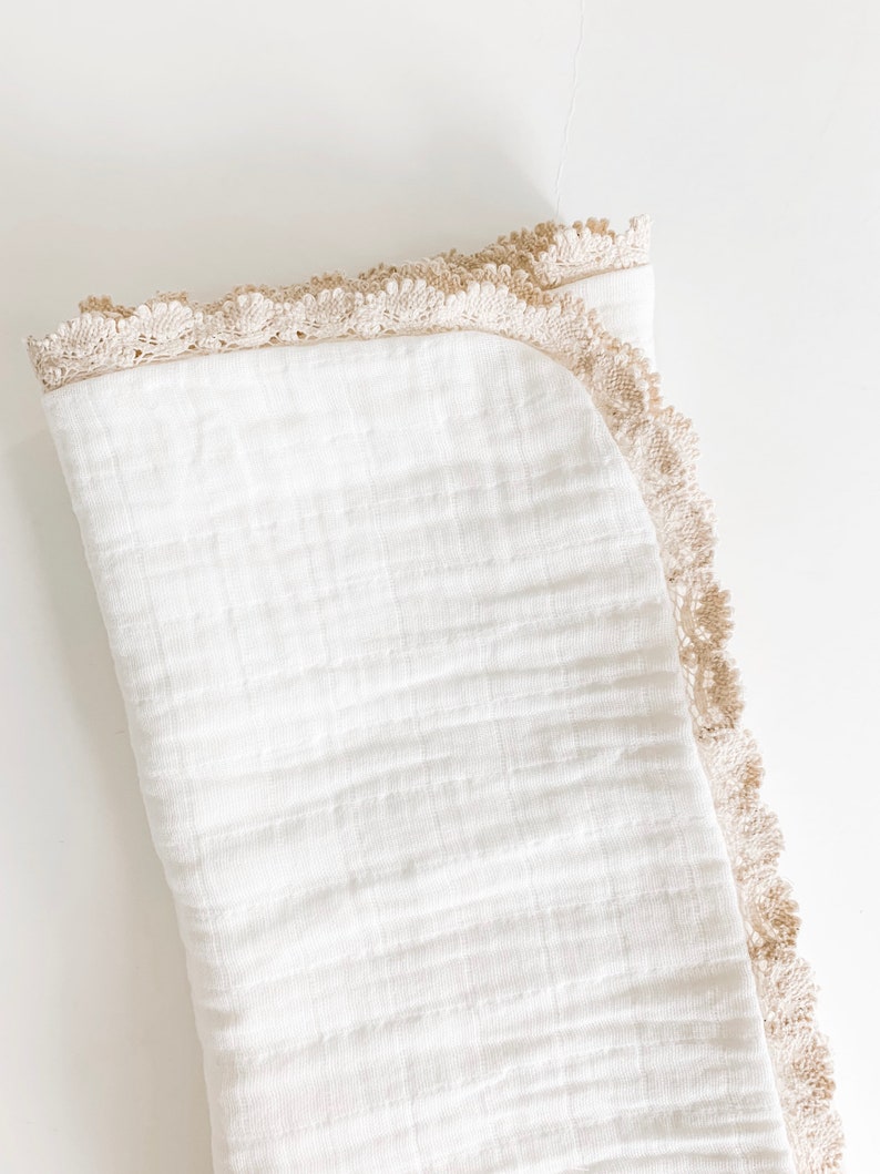 lace swaddle