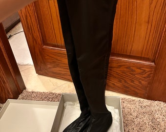 Vintage, never worn, Giorgio Armani above knee black leather boots, size 35
