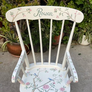 Short rocking chair top