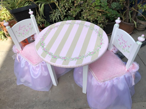 Custom Round Princess Table Chair Set Hand Painted Children s Table Hand Painted Baby Furniture New Baby Gift Girls Table Set Etsy Canada