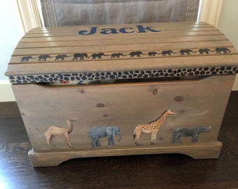 safari toy box, painted toy box, hand painted toy boxes