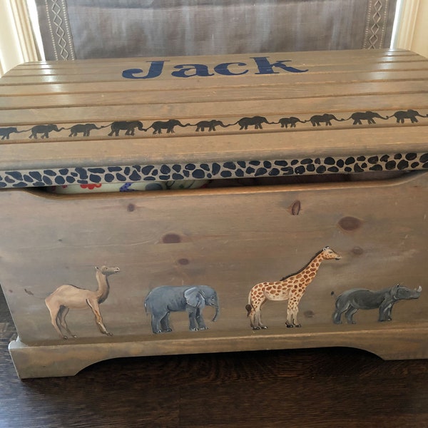safari toy box, painted toy box, hand painted toy boxes