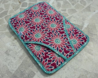 The Perfect Tablet Case Pattern by Beth Studley