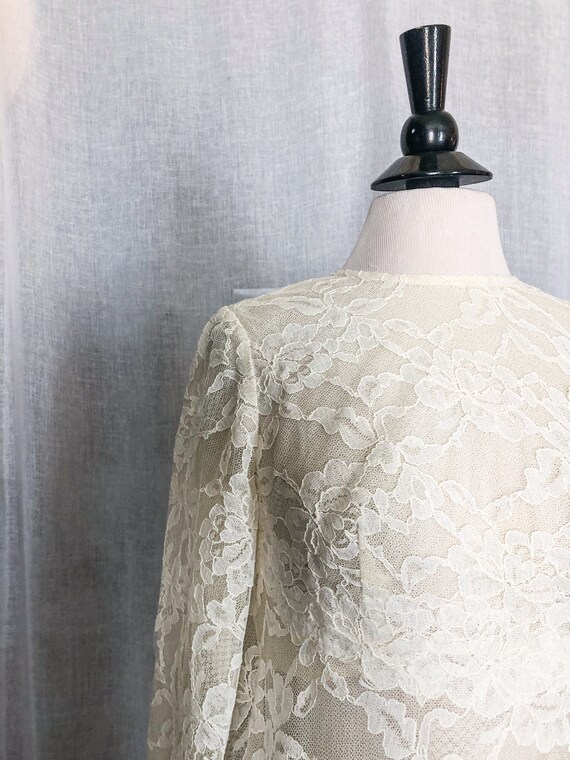 1960s Wedding Gown / Ivory French Lace Wedding Dr… - image 4