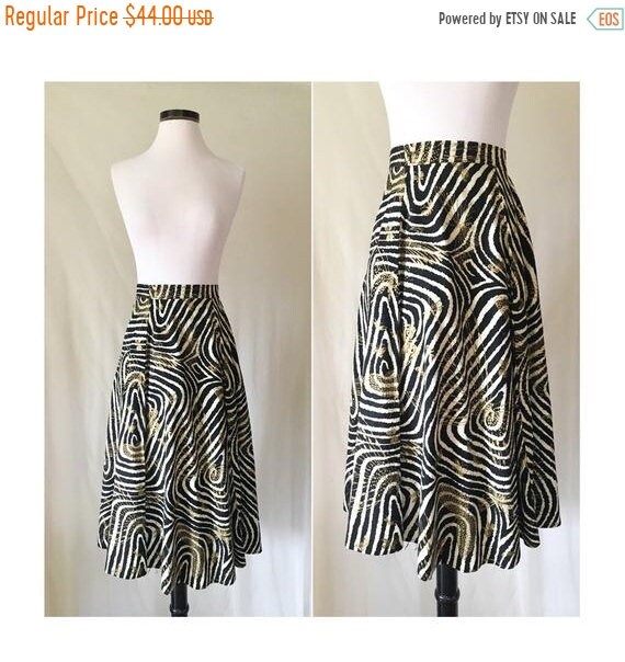 50% OFF 80s 90s Black & White Psychedelic Striped