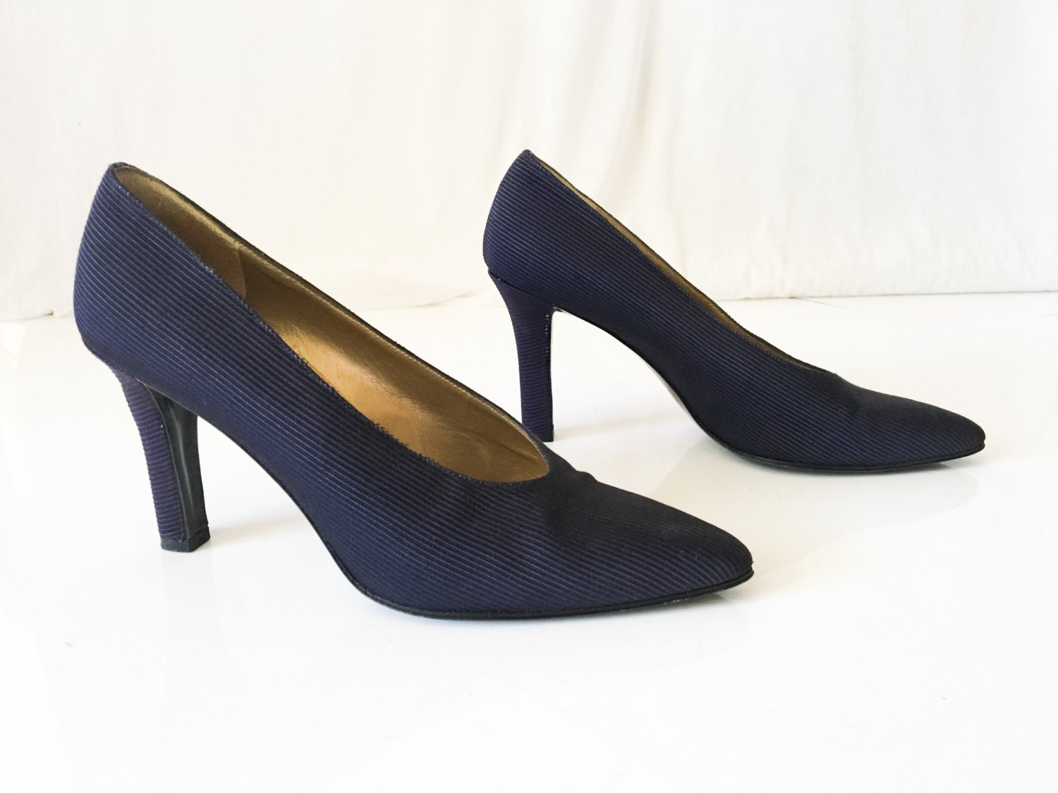 Yves Saint Laurent Navy Pumps // Textured Silk Classic Pointed | Etsy