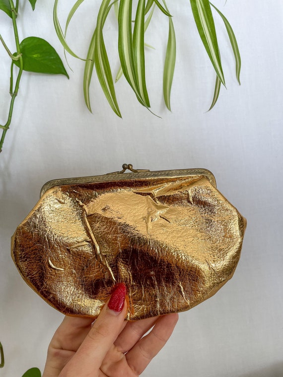 Vintage Gold Lame Clutch w/ Crystals / Vegas Holl… - image 2