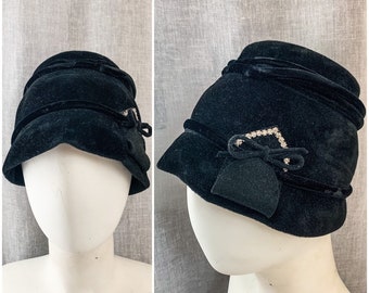 Vintage 1960s Black Velvet Bucket Hat with Rhinestone Bow