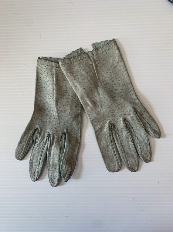 Vintage Deerskin Leather Gloves / Sage Green Soft… - image 4