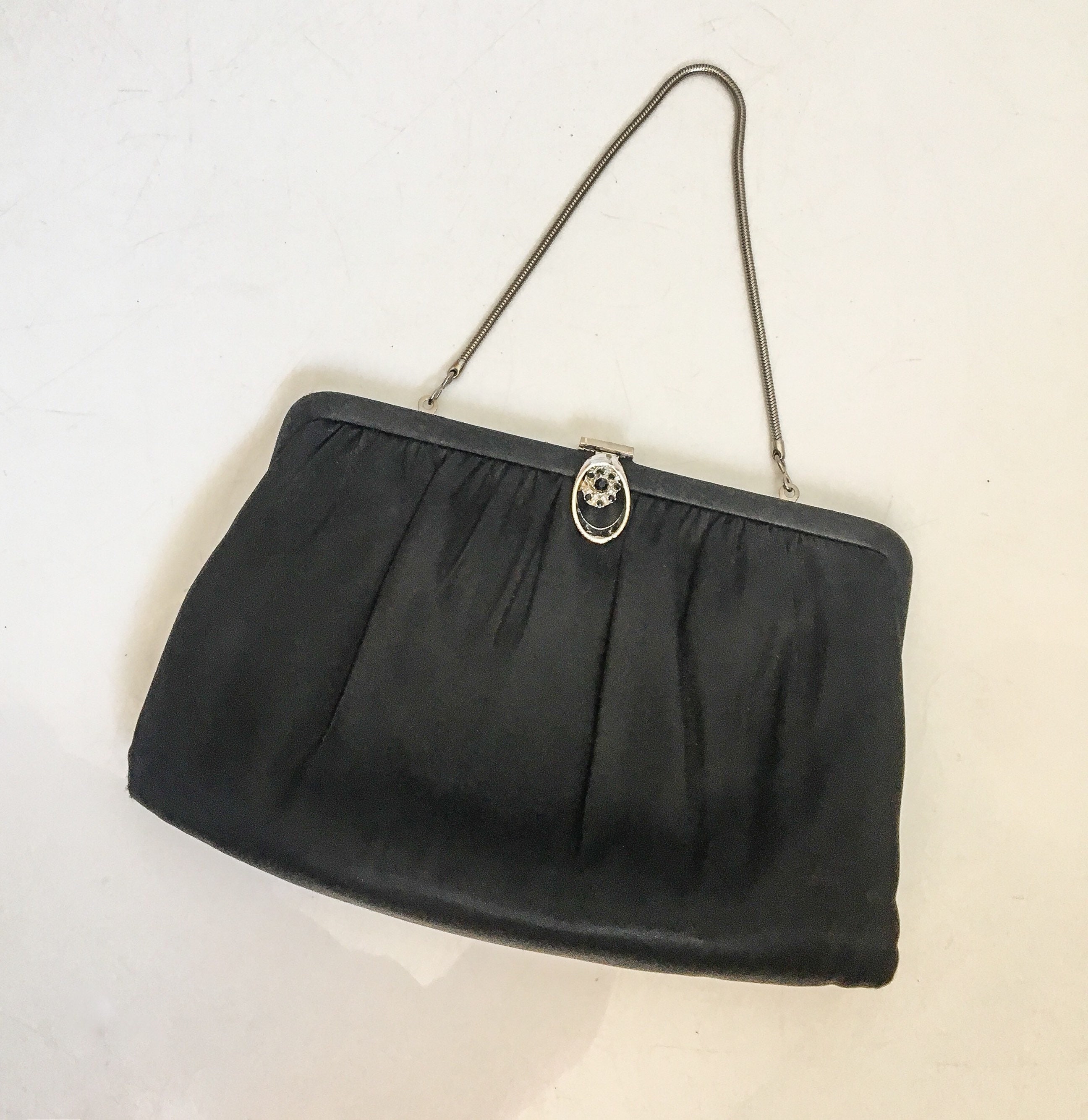 Elegant Vintage Patent Leather Black Clutch Purse Handbag Gold Chain And  Closure | eBay
