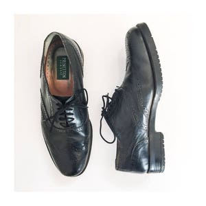Mens Vintage Shoes // Wingtip Oxfords // Black Wing Tip Brogue Dress Shoes  by Princeton Classic Mens Size 8 // Longwing Gunboat Shoes