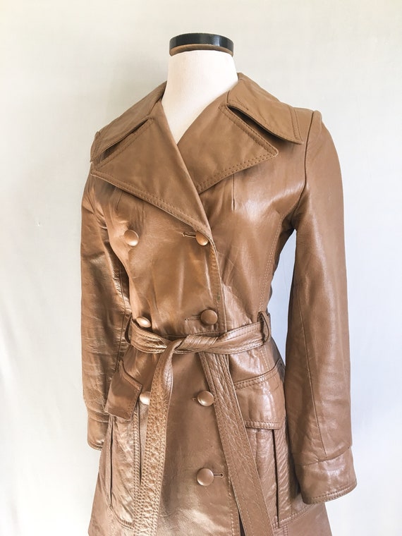 VTG 1970s Tan Brown Leather Coat / 70s Light Brow… - image 3