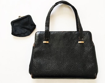 Vintage RAMBLER Black Leather Handbag – Gold Deco Frame, Matching Coin Purse