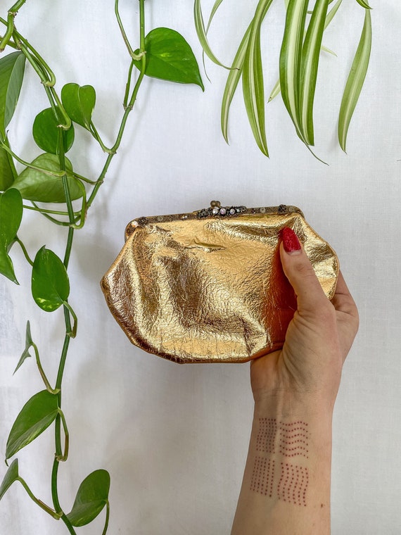 Vintage Gold Lame Clutch w/ Crystals / Vegas Holl… - image 3