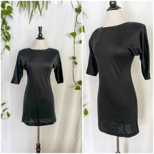 Vintage 80s Jersey Knit Dress / Little Black Dress  / Black Sweater Dress w/ Shoulder Pads / Black Mini Dress / Dolman Kimono Sleeves