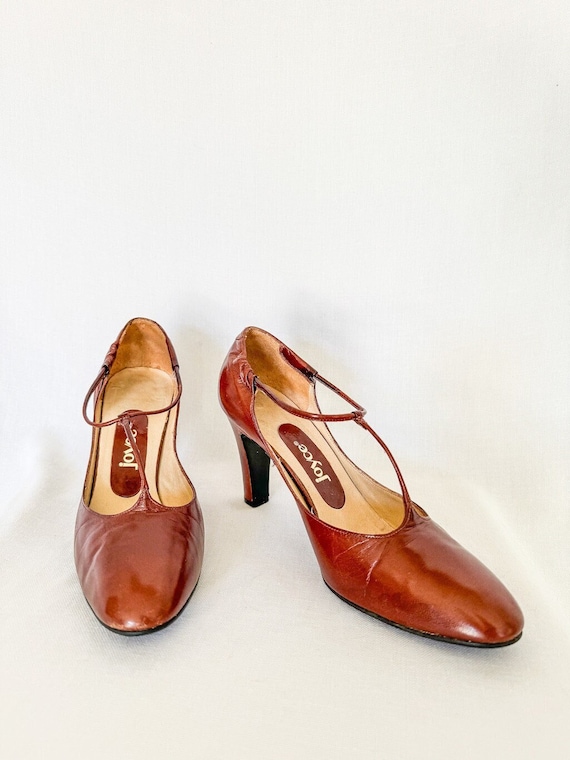 Vintage Shoes / 1960s 1970s Joyce Pumps / Whiskey… - image 1