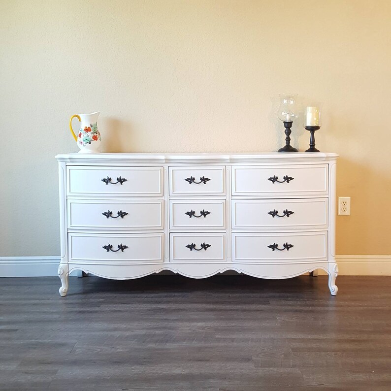Dixie French Provincial Chalk Painted 9 Drawer Dovetailed Etsy