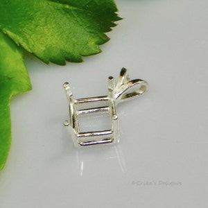 Square 4 Prong (6mm -11mm) Sterling Silver Pre-Notched Pendant Setting (ID# 161-070)