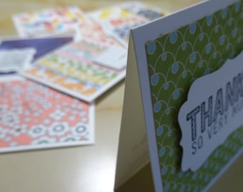 TARJETAS PEQUEÑAS - Mix de agradecimientos (minitarjetas de 3x3/notas de almuerzo/notas pequeñas - Interior en blanco/juego de 8 con sobres)