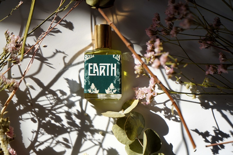 EARTH aromatherapy, grounding essential oil, unisex natural fragrance gifts for hippies, patchouli blend, earthy aromatherapy, free shipping image 1