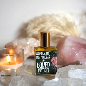 Love Potion / Love Spell Perfume / Love Potions / Love Perfume / Perfumes men love / aphrodisiacs / gifts for couples / best holiday gifts