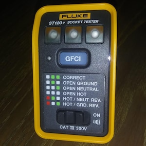 Fluke ST120+ GFCI Socket Tester with Audible Beeper