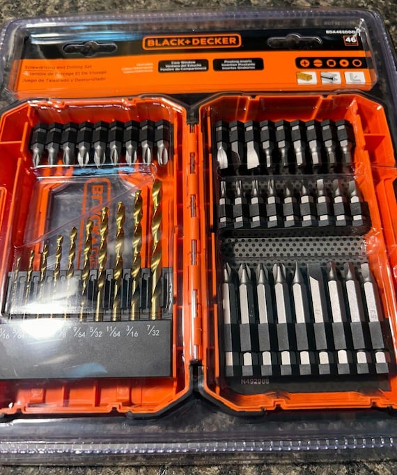 メーカー　ビッグベイトセット 46 X BLACK+DECKER Drill Bit Set and Screwdriver Bit Set, Black and