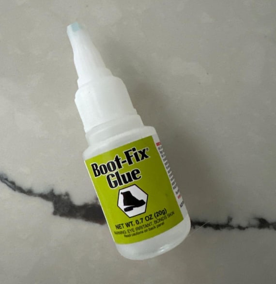 Shoe Goo II (2) Colla Per La Riparazione Delle Scarpe, 59,1 Ml, Adesivo Trasparente Permanente, Impermeabile E Carta Applicatore - Foto 8