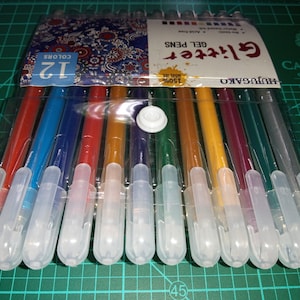 12 stylos gel pailletés, pointe de 0,8 mm, pointe ; 150 % d'encre en plus, livres à colorier pour adultes, dessin, gribouillage, travaux manuels, albums de coupures, journalisation par balles