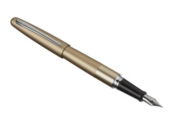 Pilot Fountain Pen, Pilot Metropolitan Fountain Pen, Fine Nib Fountain Pen, Gold Fountain Pen, Black Ink; Calligraphy Drawing Inking