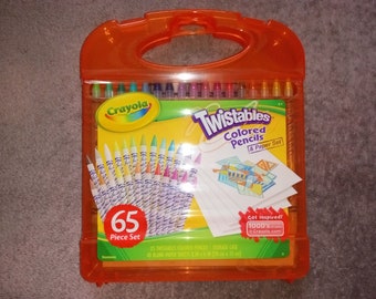 25 Crayola Twistables Colored Pencils, Cryons Set, Kit, Portable Case, 1214524