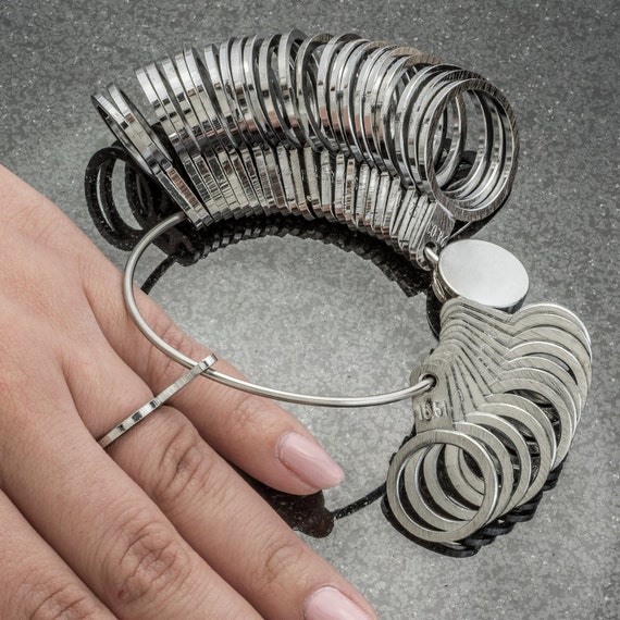 Ring Sizer Measure Tool Set White Finger Gauge Mandrel Rings UK A-Z Silver  Tone | eBay