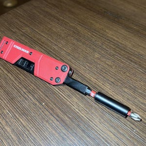 Folding Magnetic Pocket Screwdriver, Carrying Clip, Includes 3/16&quot; and 1/4&quot; Slotted, PH1, PH2, T15, T20, S1 and S2 Bits