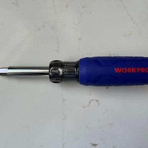 11-in-1 Screwdriver/Nut Driver Set, All in One Multi Bit Screwdriver, 8 Bits Philips/Slotted/Torx/Square 3 Nut Driver Sizes WORKPRO W021772A