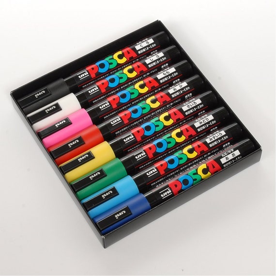 Uni POSCA PC-8K Acrylic Paint Markers Black & White Colour 8mm Set