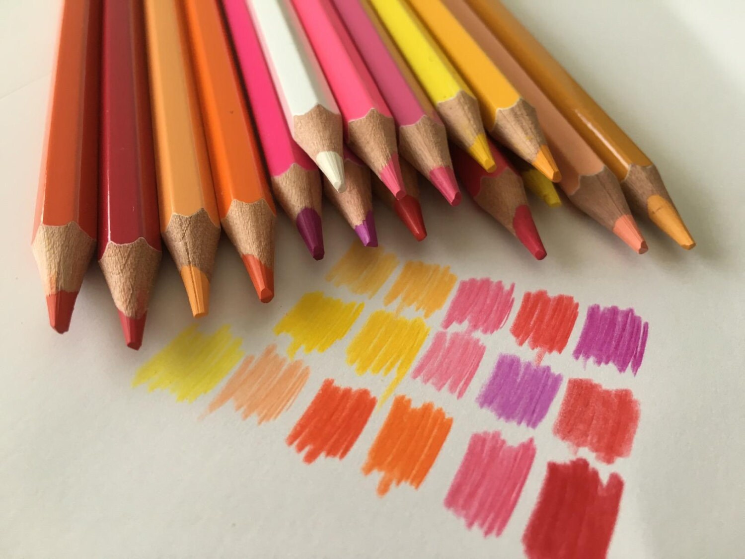 Professional Drawing Colored Pencils, Set of 48 Soft Core Pencils, Artist  Quality Art Pencil Set 