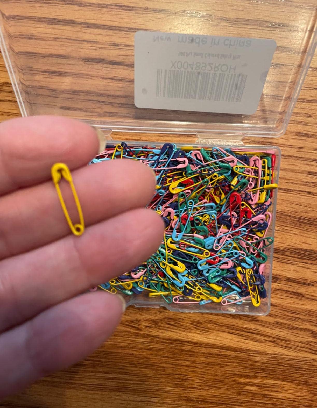 120 Pezzi Spille Da Balia Colorate - 19mm - Per Cucito E Crafting - Con Scatola Porta - Foto 5