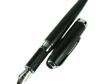 Pluma estilográfica de punta mediana, excelente pluma de tinta para escribir, caligrafía, dibujar y entintar; negra