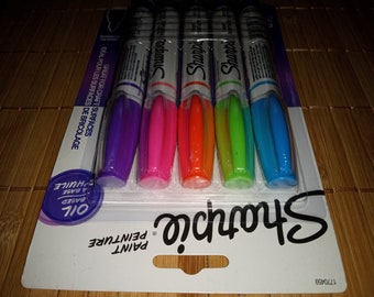 Sharpie PAINT Markers 10-Pack - Oil-Based Permanent Paint Pens, Assorted & Fashion Colors