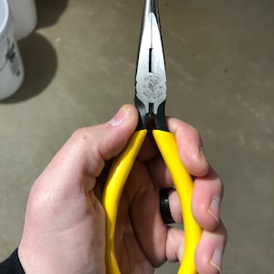 7 Inch Needle Nose Pliers, Long Nose Side Cutters, Heavy Duty Alligator Pliers, Klein Tools D203-7