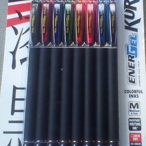Bolígrafos de gel líquido Pentel EnerGel Kuro de 8 colores, punta media de 0,7 mm, punta, BL437R1BP8M