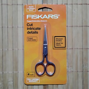 Forbici da ricamo Fiskars in acciaio forgiato, 4 pollici, 10 cm, 12-92977097J, BA0723