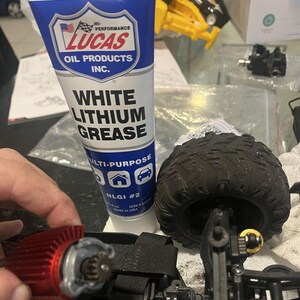 White Lithium Grease, Multi-Purpose Lubricant, Lucas Oil 10533 White Lithium Grease Lube, 8oz