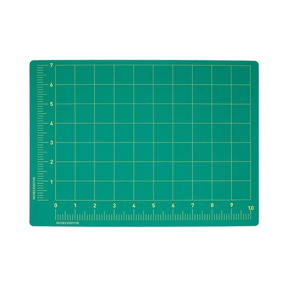 Self Healing Cutting Mat, Board Double Sided Grid, Measuring Numbers 8 3/4  X 12 Inches 