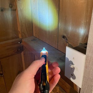 Dual Range Non-Contact Voltage Tester Pen, Dustproof and Waterproof, up to 1000V AC, IP67, Flashlight, Klein Tools NCVT3P Voltage Tester