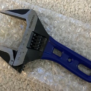 4 Inch 10cm Thin Jaws Stubby Wide Opening Adjustable Wrench, Small Spanner Wrench 2mm Slim Jaws, Metric/SAE Scales, WORKPRO W072070JP